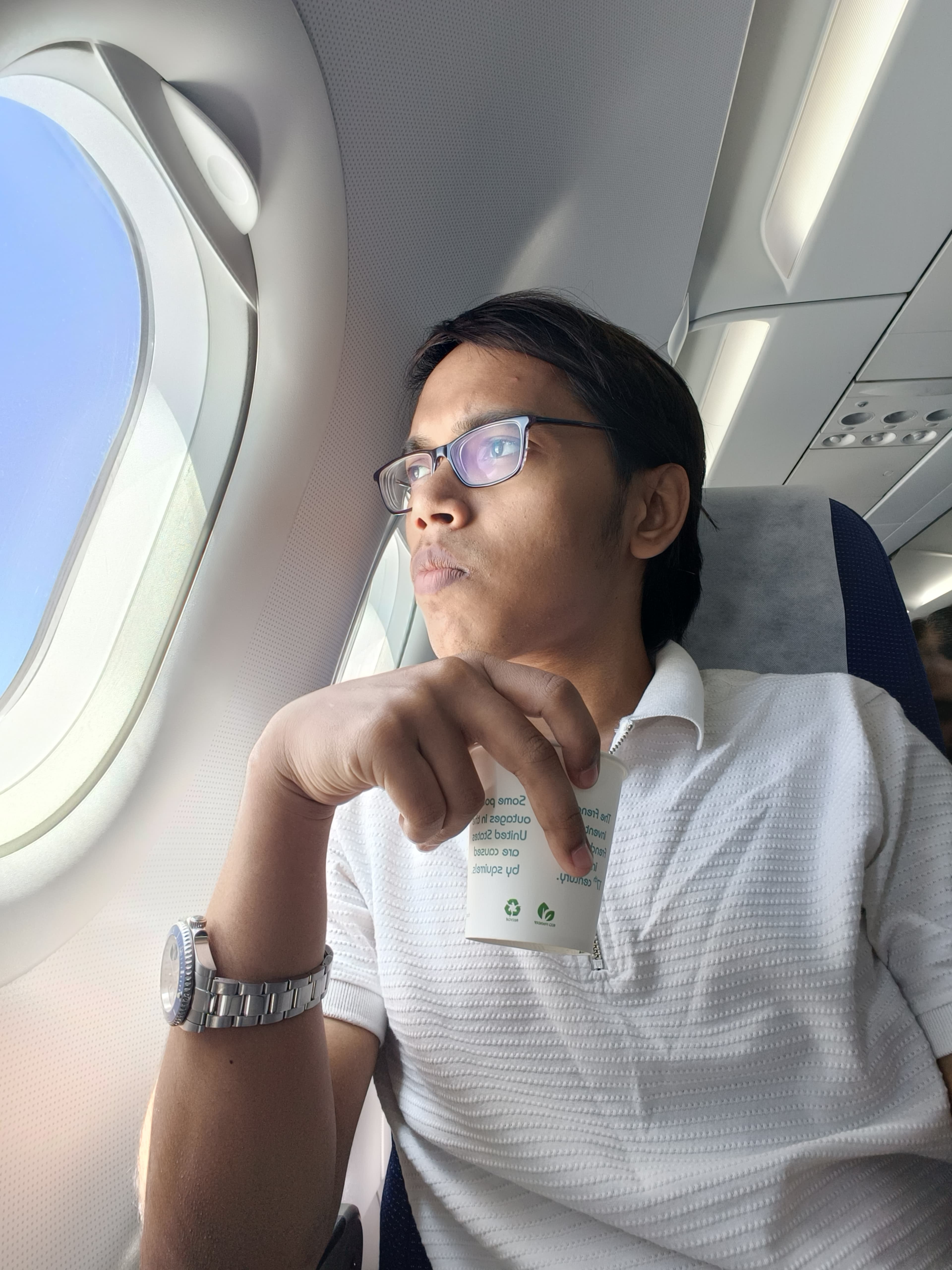 32,000 feet, still overthinking a campaign